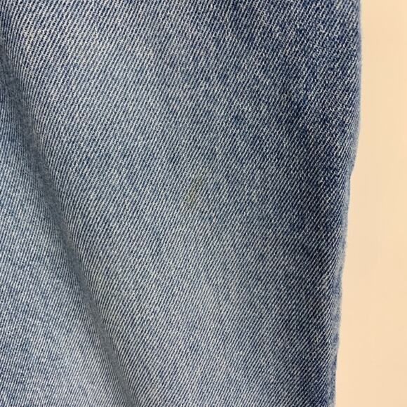 Old Navy Light Wash Straight Leg Jeans 8 Regular - Picture 7 of 8